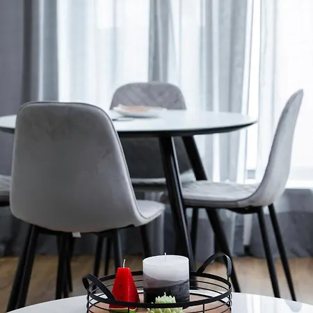 Fresh & Modern With Balcony By Flat Mаnager 公寓 *