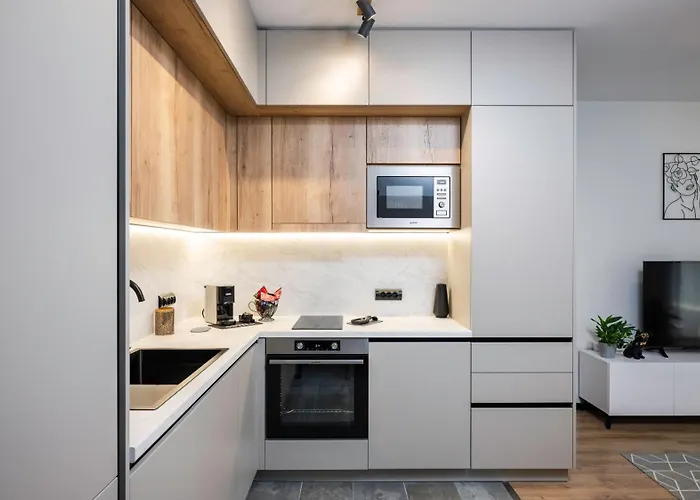 Fresh & Modern With Balcony By Flat Mаnager Sofia