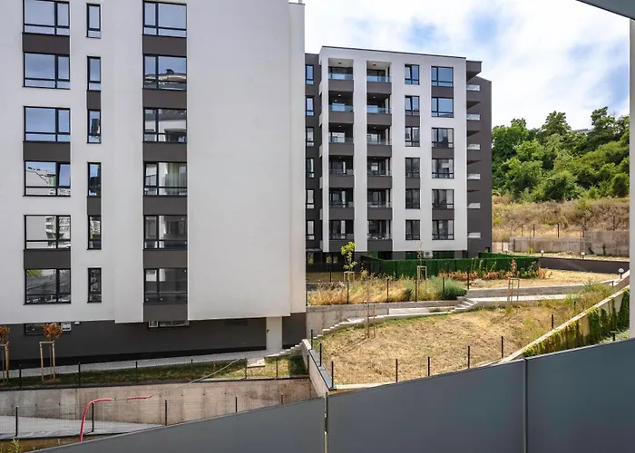 Fresh & Modern With Balcony By Flat Mаnager Lejlighed *